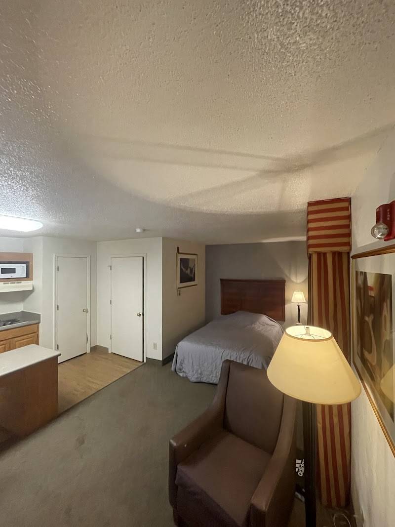 InTown Suites Extended Stay Auburn AL - Auburn University