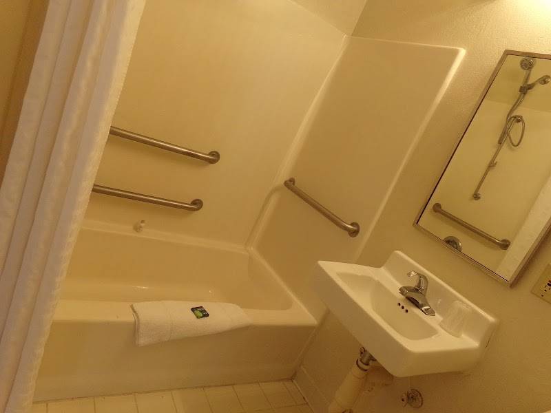 InTown Suites Extended Stay Auburn AL - Auburn University